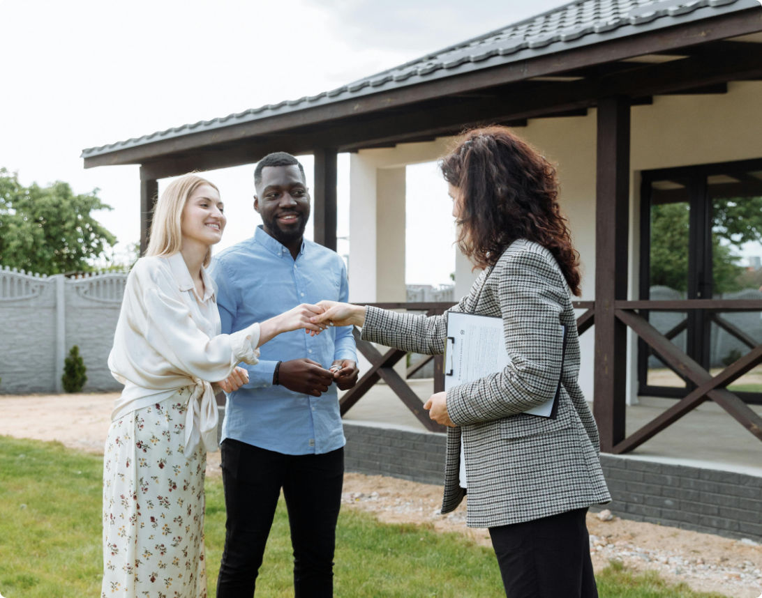 Customer satisfaction and trust are the fundamental driving force behind our progress. We are committed to becoming the most trustworthy partner in the global commercial refrigeration and freezer industry, safeguarding customers' daily operations and long-term development through high-quality products and comprehensive services.